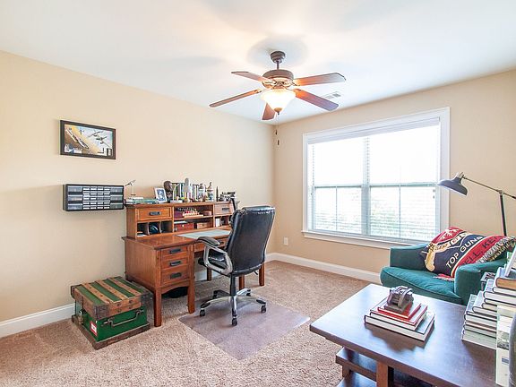 4th image of 2431 Deer Run Ct
