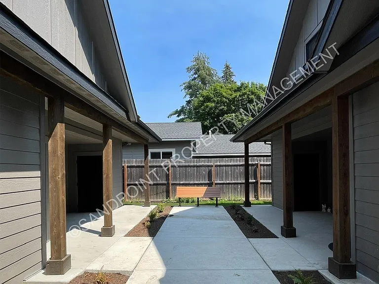322 Aviator Ave #322 — Photo 7