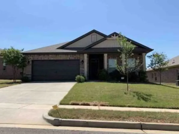 134 Sunlit Grove Dr, Harvest, AL 35749
