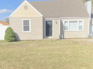 1222 W Bethel Ave, Muncie, IN 47303