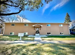 713 12th Ave APT 4, Brookings, SD 57006