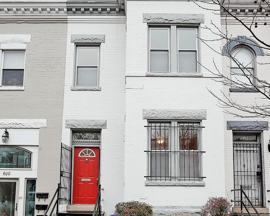2nd image of 602 F St NE