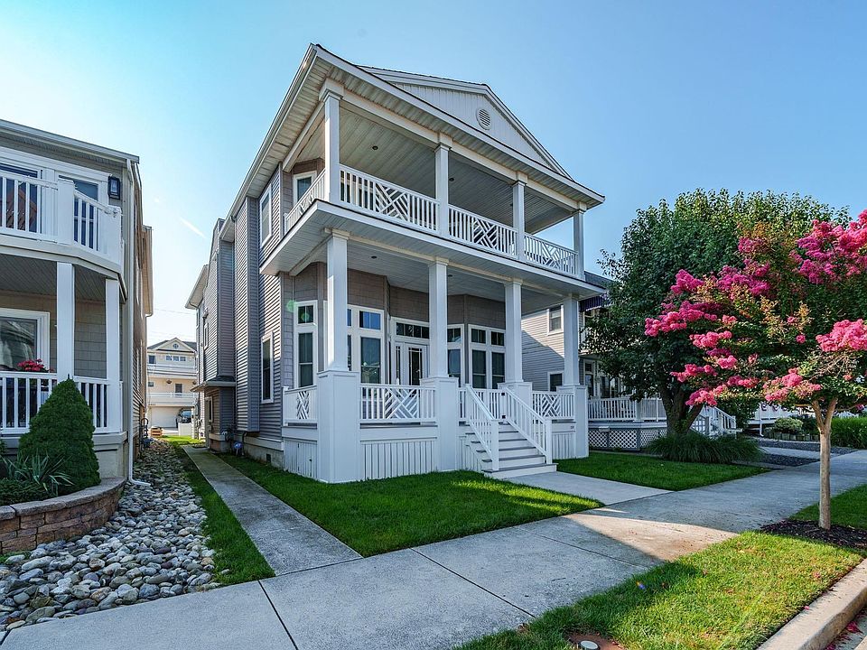 1st image of 2529 Central Ave #B