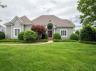 2707 Annakay Xing, Midlothian, VA 23113