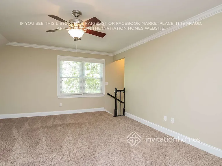 435 Clubfield Dr — Photo 10