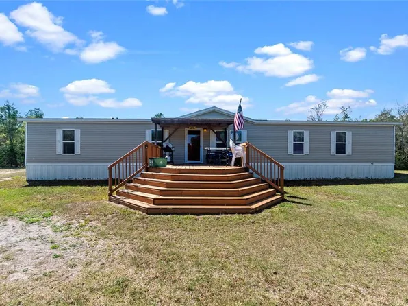 395 Justamere Rd, Geneva, FL 32732