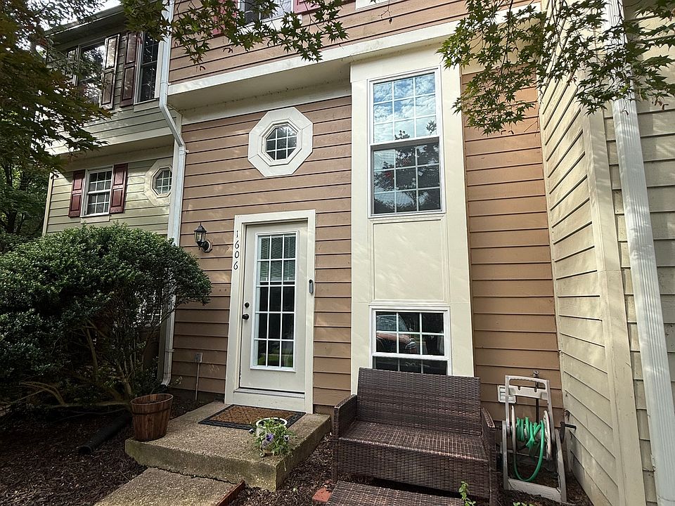 1st image of 1606 Fieldthorn Dr