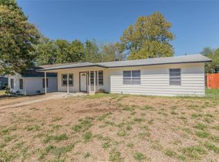 1737 Grace St, Arlington, TX 76010