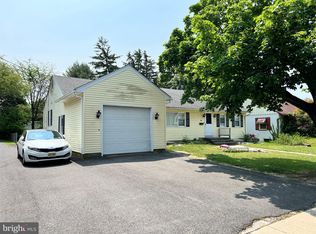 110 Silver Ave, Glassboro, NJ 08028