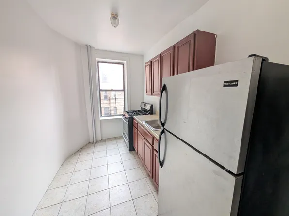 1661 Saint John's Place image 1 of 10