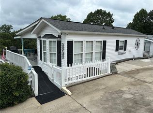 125 Trestle Cir, New London, NC 28127