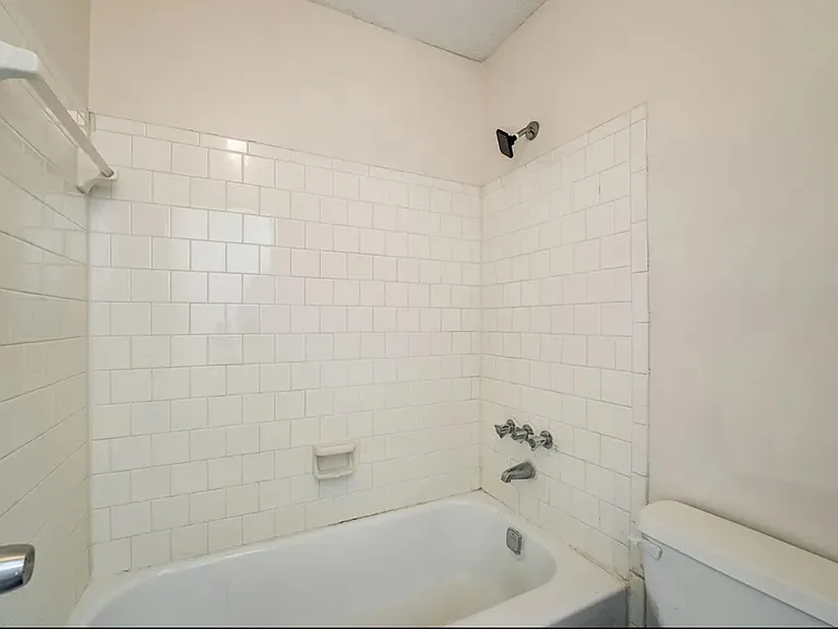 3575 Oakvale Rd #505 — Photo 10