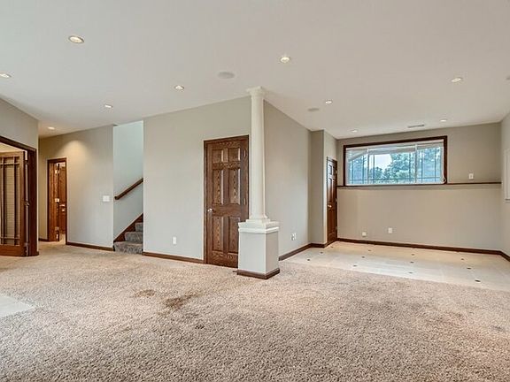4th image of 2318 Delina Cir