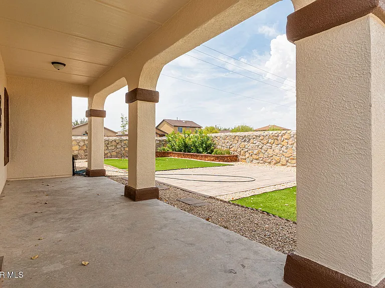 14301 High Rock Dr — Photo 18