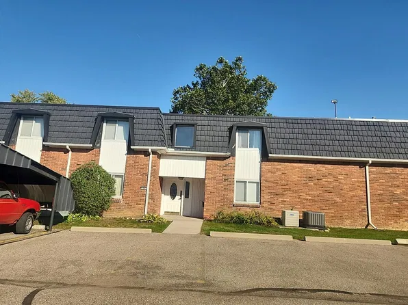 1842 Colonial Village Way APT 2, Waterford, MI 48328