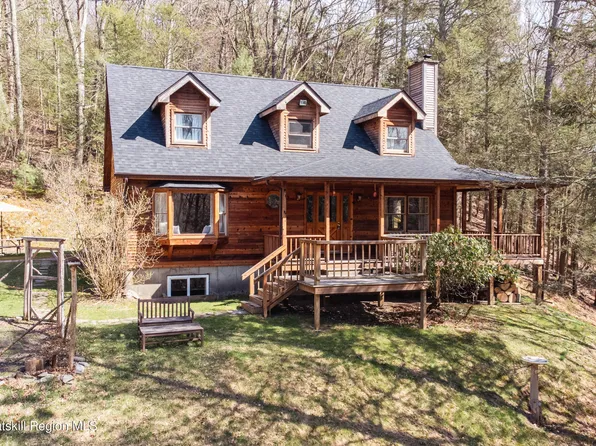 88 Kennel Road, Deer Park, NY 11729