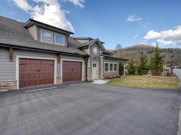 98F Brett Way, Hiawassee, GA 30546