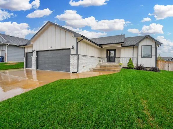 2311 S Chateau St, Wichita, KS 67207