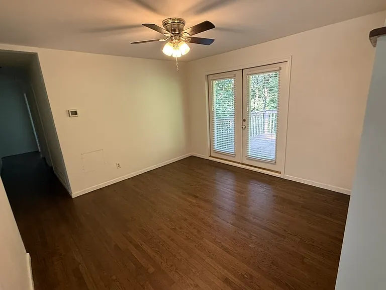 2760 Wayman Dr — Photo 14