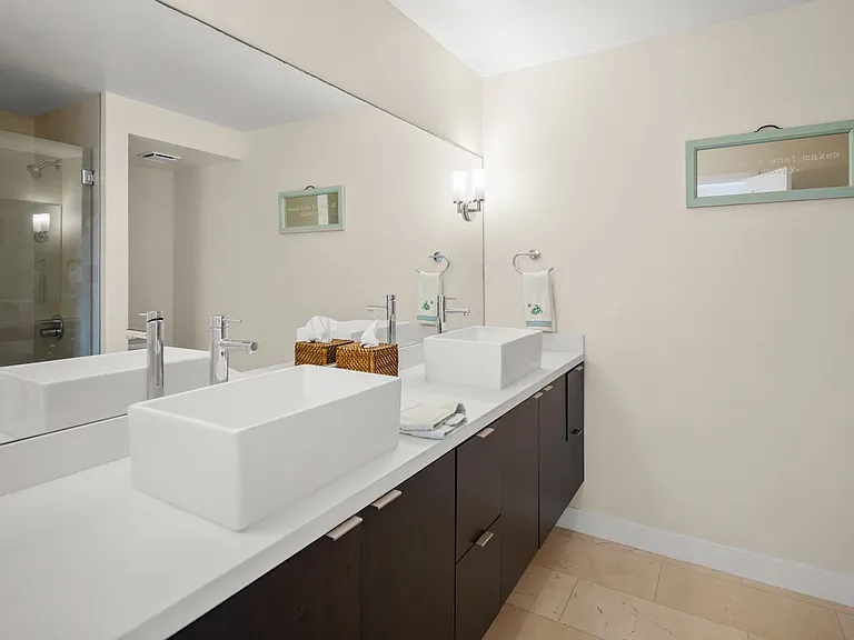 8 Antigua Ct — Photo 30