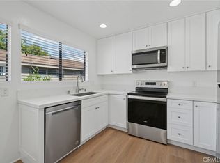 82 Streamwood, Irvine, CA 92620