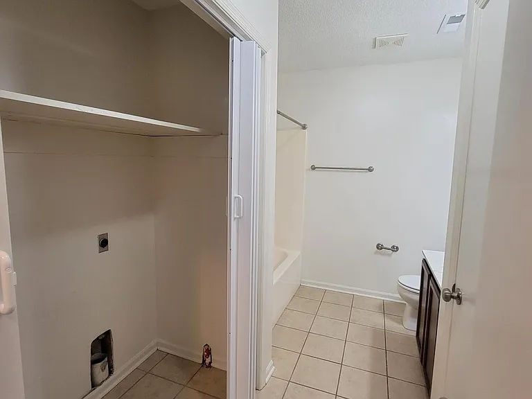 1821 Countrywood Blvd — Photo 6