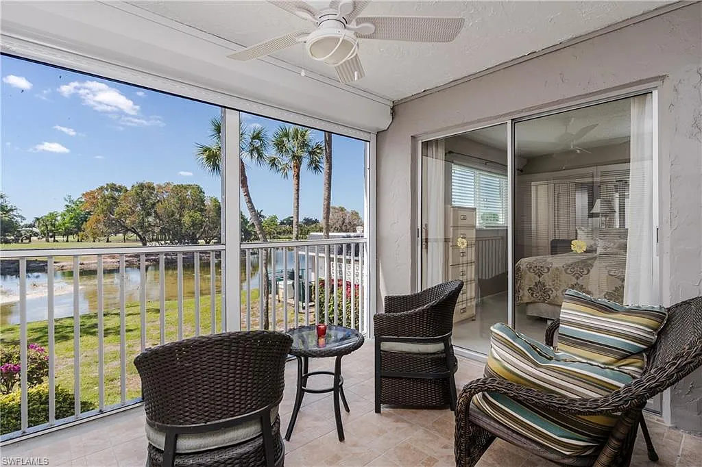 2 bed, 2.0 bath, 1060 sqft, $1,600 — Photo 4