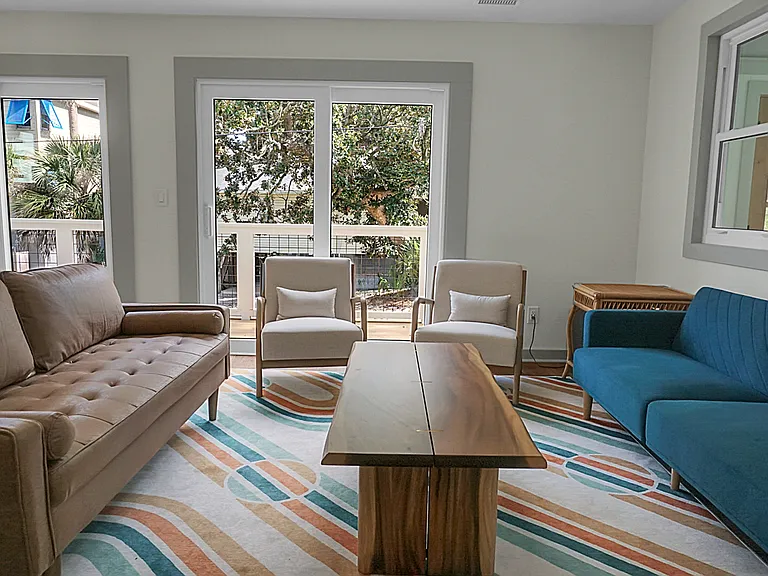 222 E Hudson Ave — Photo 12