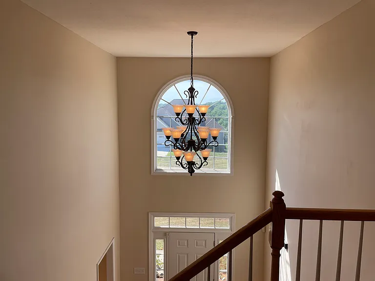 1184 Farmington Dr — Photo 12