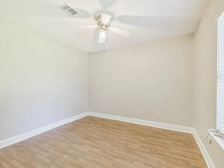 26560 Sorters Rd — Photo 17