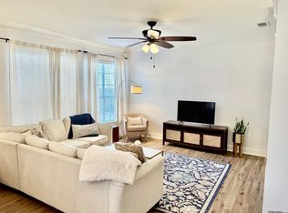 710 E Boyd Dr APT 407, Baton Rouge, LA 70808