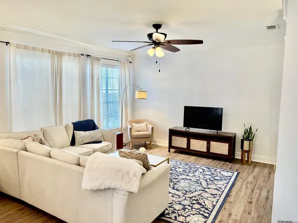710 E Boyd Dr APT 407, Baton Rouge, LA 70808