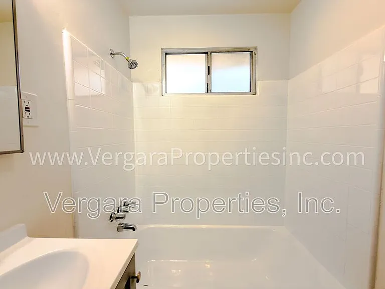 5551 E 23rd St #17 — Photo 18