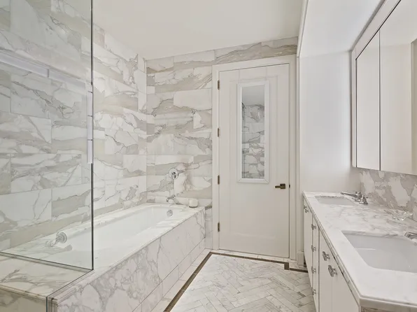 100 Barclay Street image 7 of 15