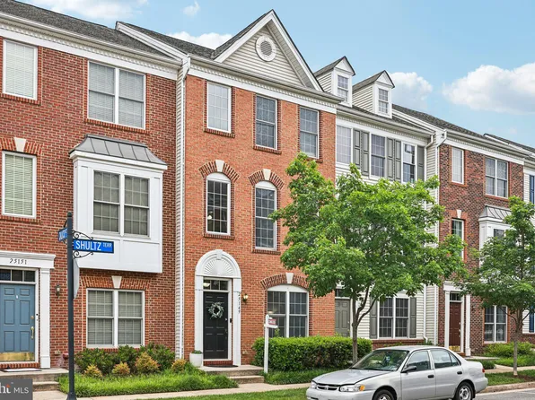 25149 Shultz Ter, Chantilly, VA 20152