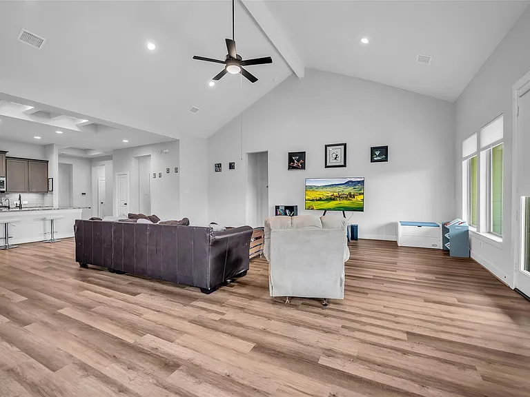 2502 Ocean Key Dr — Photo 13