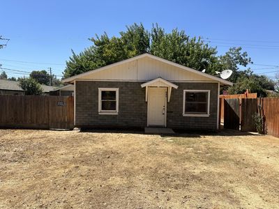640 Channing Way, Exeter, CA, 93221