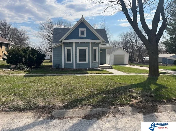 416 E Walnut St, Johnson, NE 68378