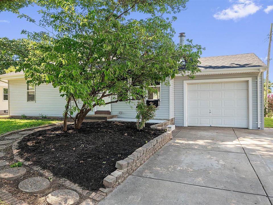 118 S Pam Ave, Saint Charles, MO 63301 Zillow