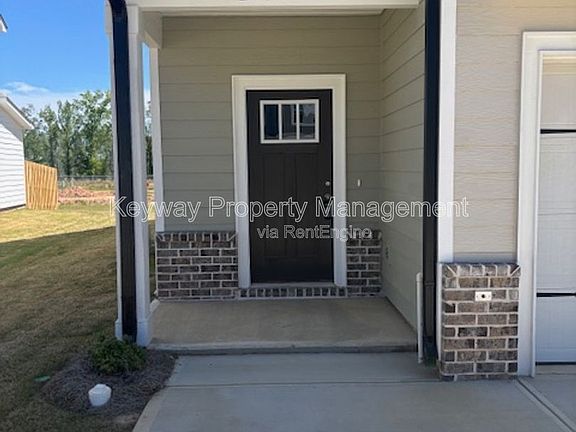 3rd image of 2044 Denmark Ave