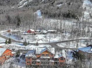 9 Riverside Terrace Dr #2C, Lincoln, NH 03251