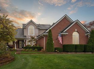 197 Riseman Ct, Oxford, MI 48371