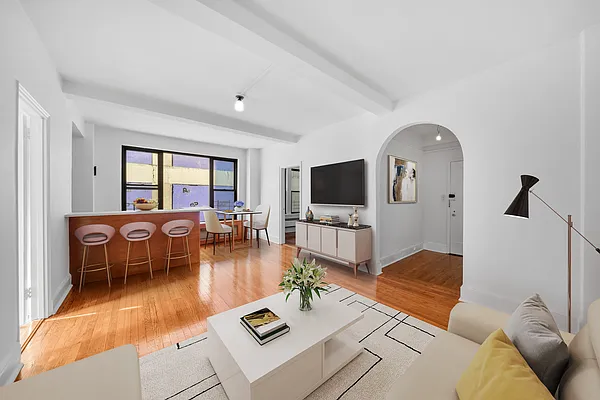 Rented by Vector New York, LLC | media 9