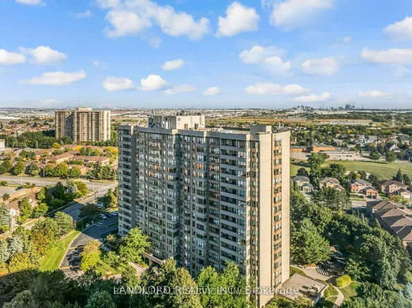 30 Malta Ave, Brampton, ON