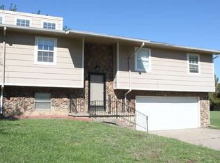 1733 N Westfield St, Wichita, KS 67212