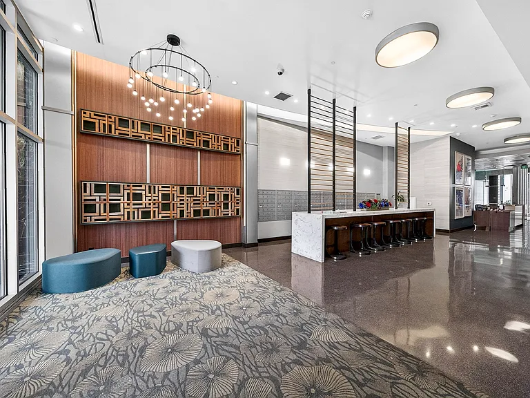 3810 Wilshire Blvd #1405 — Photo 4