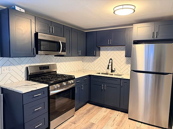 3rd image of 4337 Elm Ave