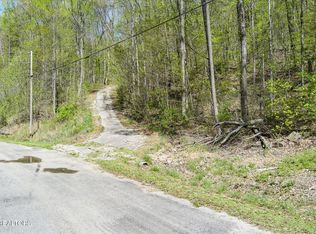 Pawnee Ln, Jamestown, TN 38556