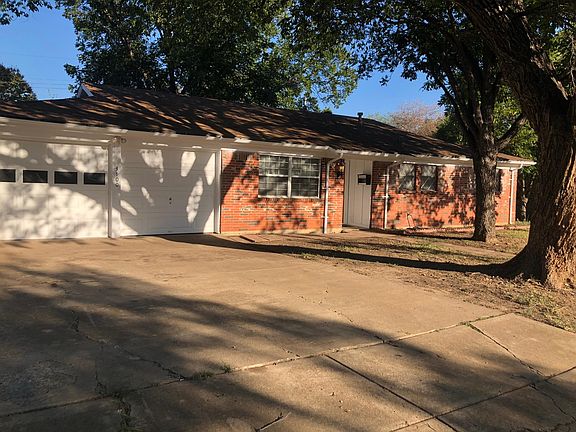 2nd image of 3100 Faye Dr