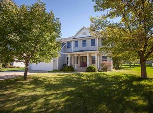 128 Kaspend Pl, Cedar Falls, IA 50613